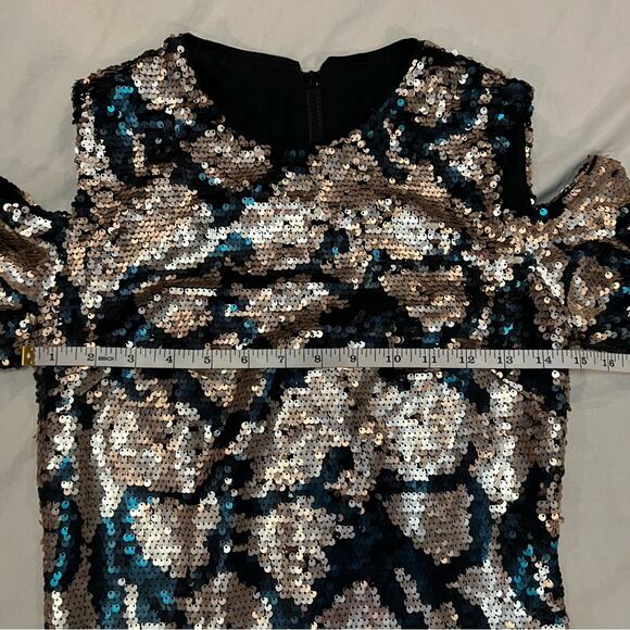 Topshop Cold Shoulder Sequins Mini Dress sz 4 Green and Gold - Picture 8 of 12